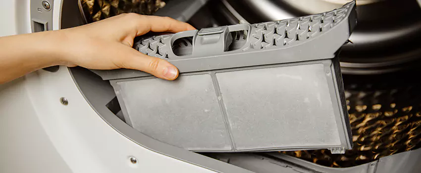 Signs Of A Clogged Dryer Lint Trap in Prescott, Arizona
